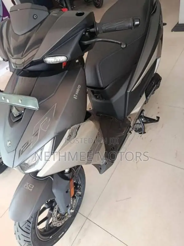 Hero XOOM 125R 2026