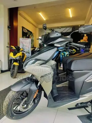 Hero XOOM 125R 2026