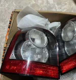 Freelander 2011 Tail Light