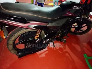 Bajaj Platina 2015