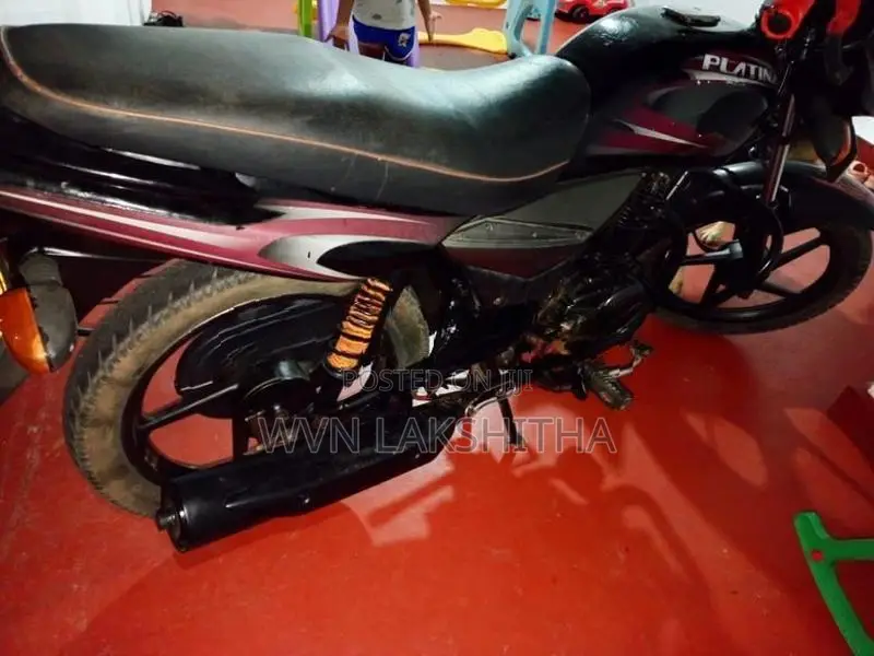 Bajaj Platina 2015