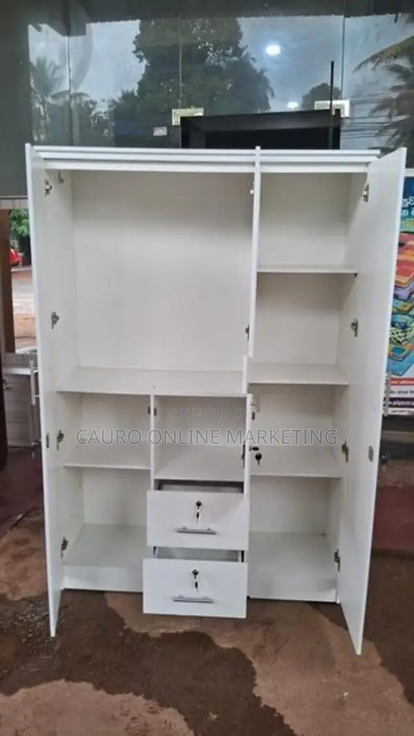 New White Colour 3 Door Melamine Cupboard Wardrobe