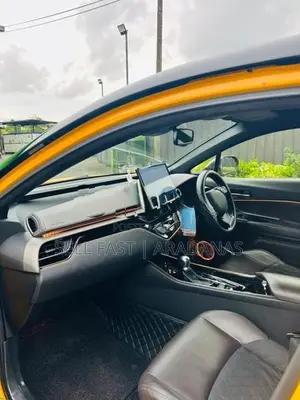 Toyota CHR NGX10 2019
