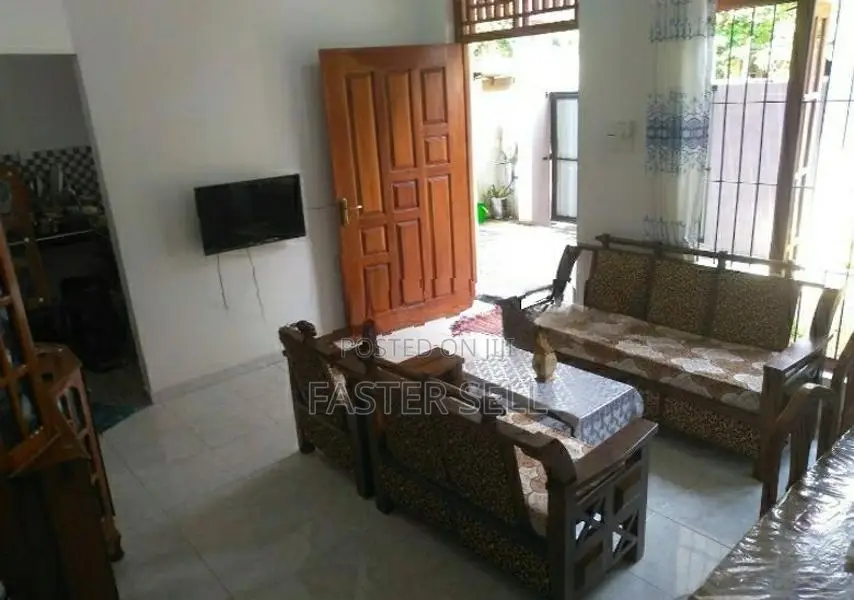 House for Sale in Boralesgamuwa