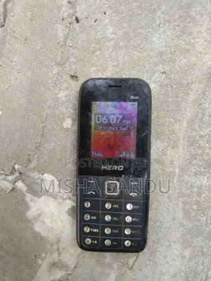Hero Button Phone (Used)