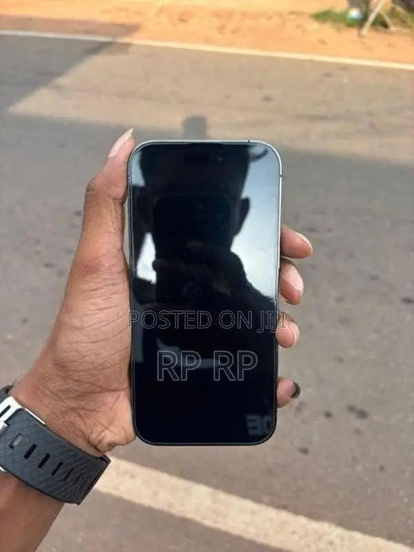 Apple iPhone 14 Pro 256GB (Used)