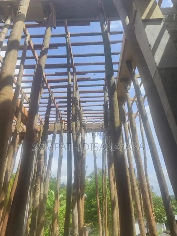සැටලිම Shuttering