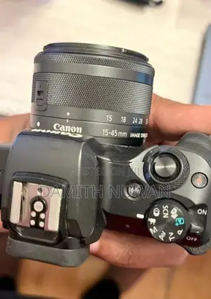 Canon Eos M50 Mirrorless Camera