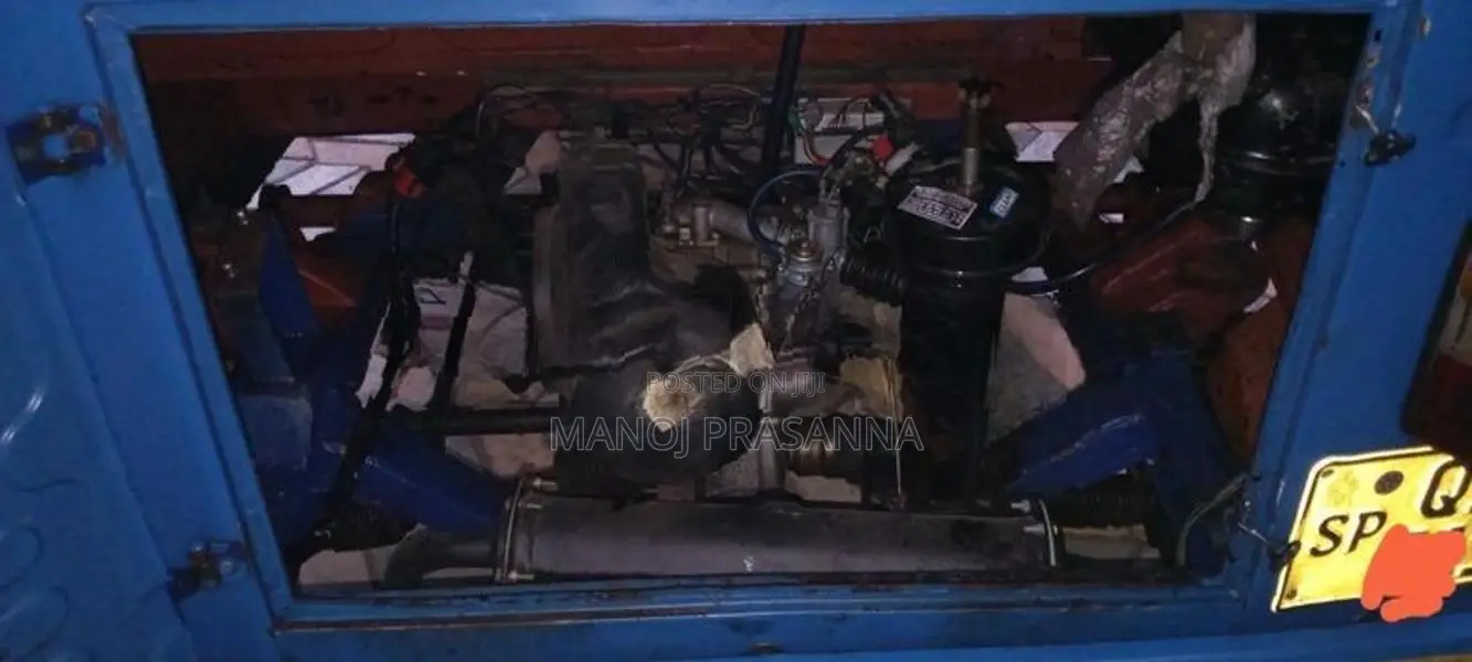 Bajaj RE 2006