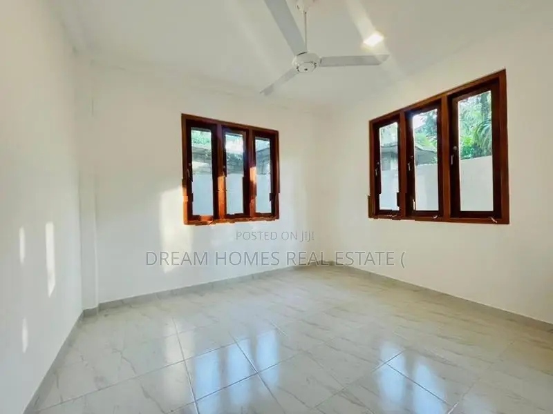 Brand New Modern Luxury House for Sale – Homagama City Limit