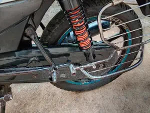 Bajaj Platina 2011