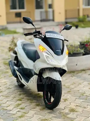 Honda PCX 125 2016