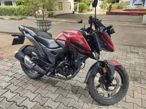 Honda X-Blade 160 2019