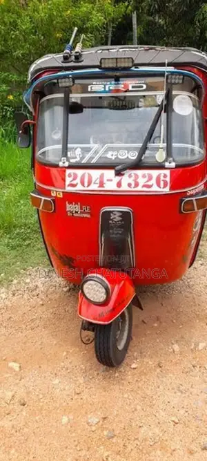 Bajaj RE Three Wheeler 2000