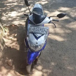 Yamaha Ray 2017