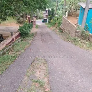 Running Hotel with 40P Land for Sale – Ratnapura/Panadura Main Road