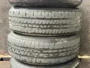 Toyota Aqua 175/65 R15 Alloy Wheel Set