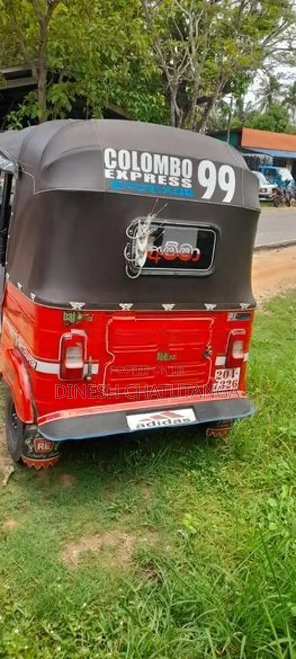 Bajaj RE Three Wheeler 2000
