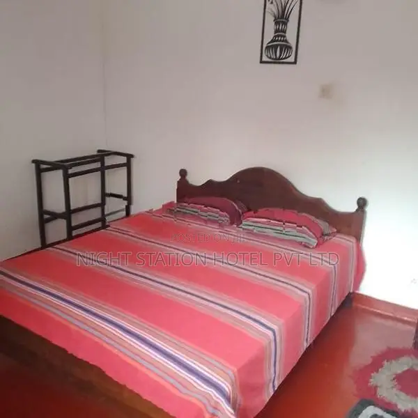 Running Hotel with 40P Land for Sale – Ratnapura/Panadura Main Road