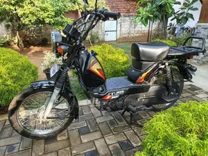 TVS XL 100 2025