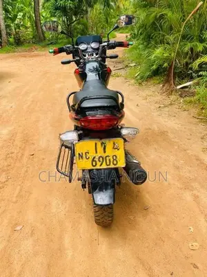 Bajaj Discover 2007