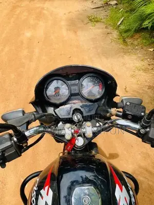 Bajaj Discover 2007