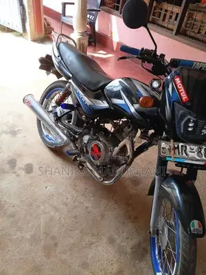 Bajaj CT100 2006