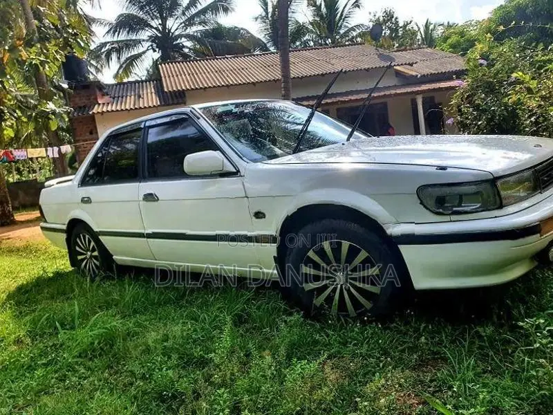 Nissan Bluebird 1993