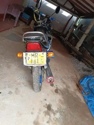 Bajaj CT100 2006
