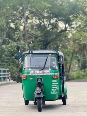 Bajaj RE 1995