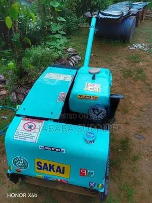 Sakai 1.5 Ton Road Roller