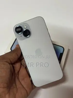 Apple iPhone 15 256GB (Used)