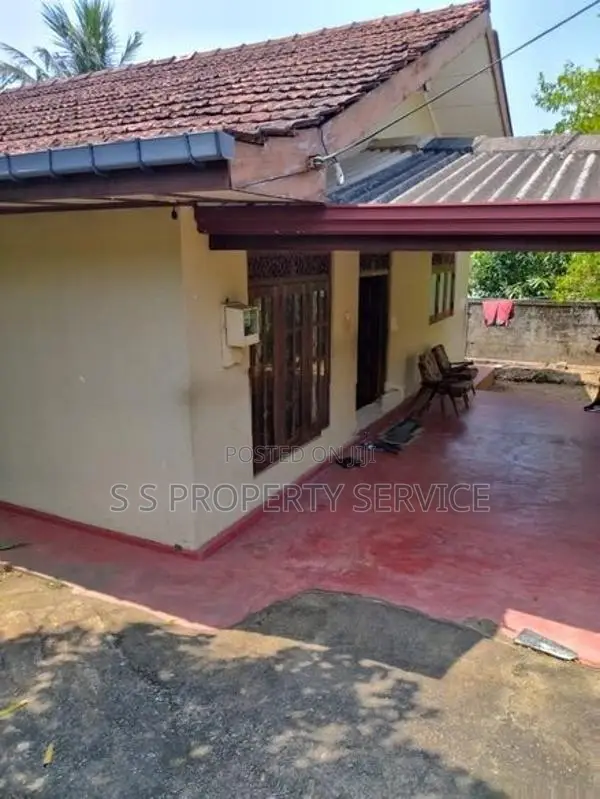 Panadura - Land with a house for sale (SSPL-393)