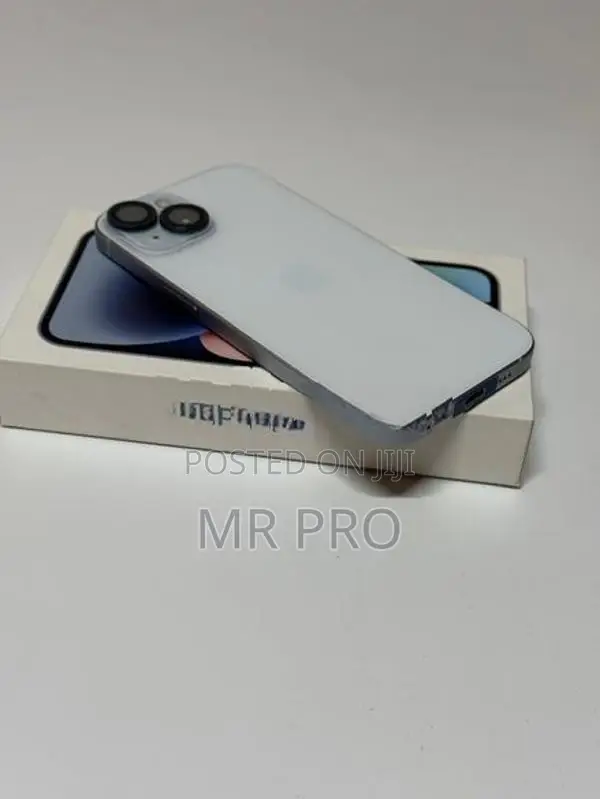 Apple iPhone 15 256GB (Used)