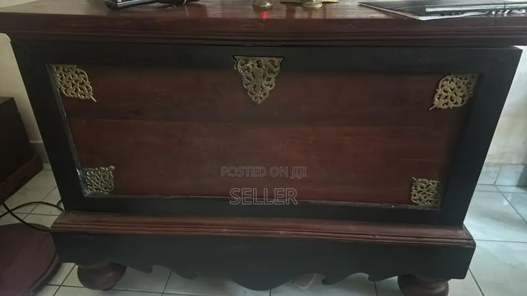 Antique Pettagama