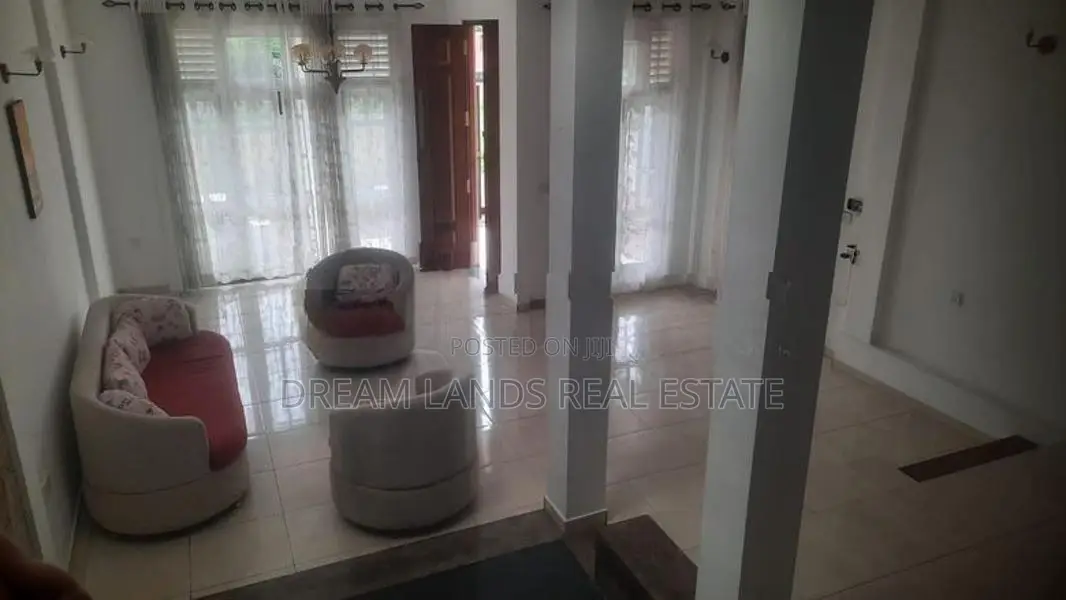 Malabe Kotalawala 2 Story House for Sale ( RHS - 696 )