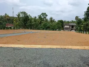 Land for Sale at Meegoda