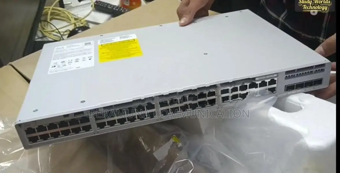 Cisco Catalyst C9200L POE Network Switch