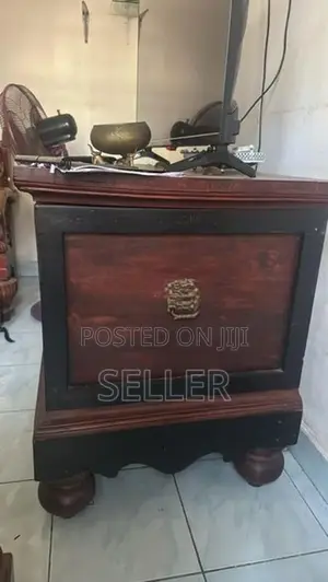 Antique Pettagama