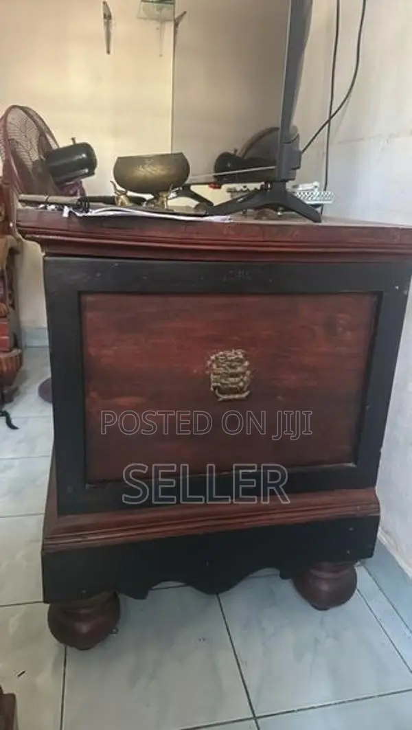 Antique Pettagama