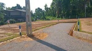 Land for Sale at Meegoda