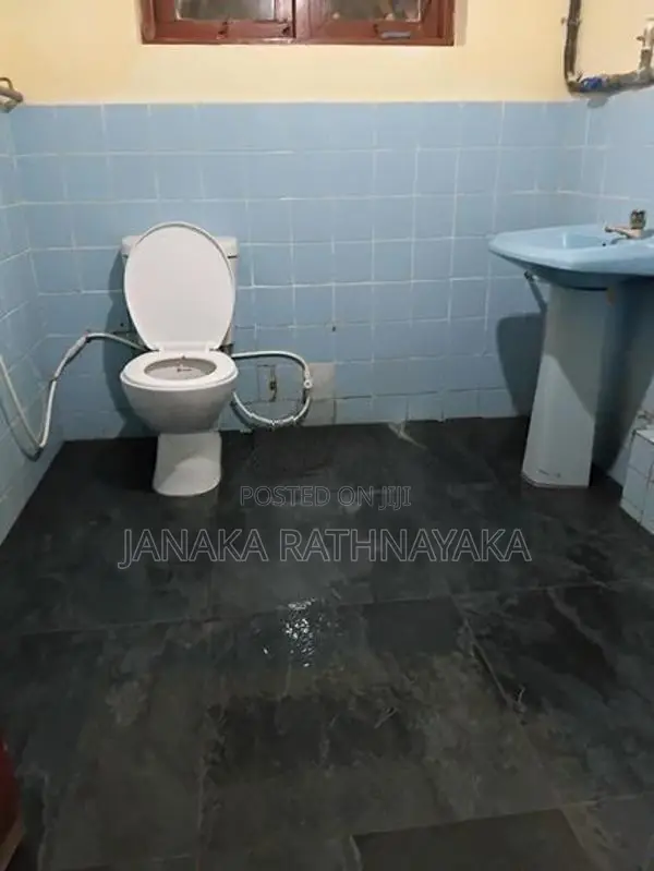 Rooms for Rent Girls in Delkada