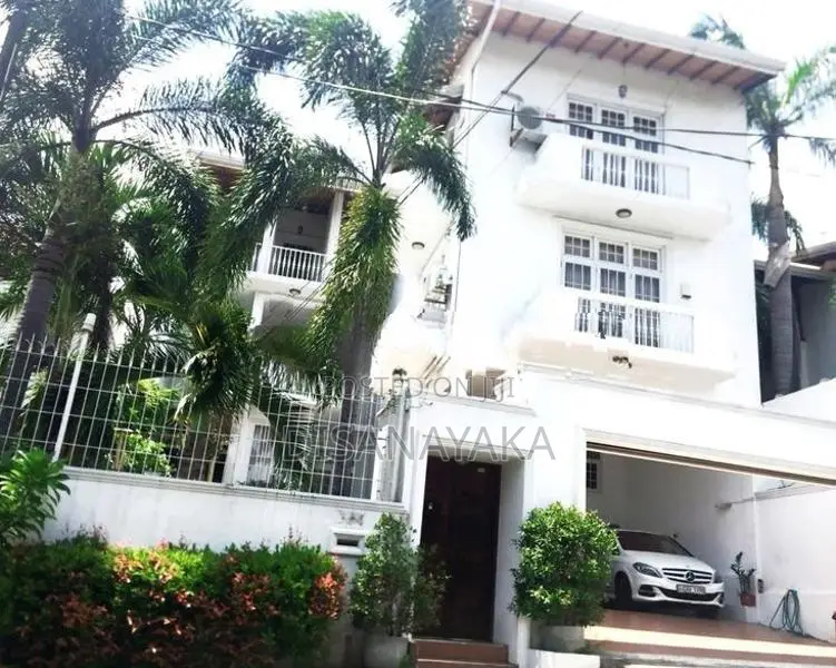 4-Storey House for Sale in Pitakotte Ds8500