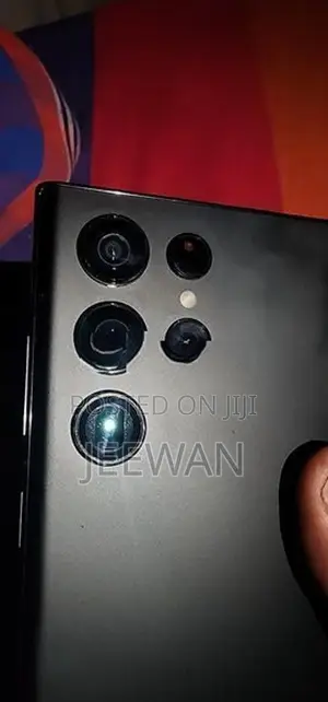 Samsung Galaxy S22 Ultra (Used)