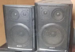 bookshelf speakers