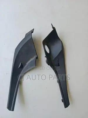 Suzuki Alto HA25 Wiper Panel End