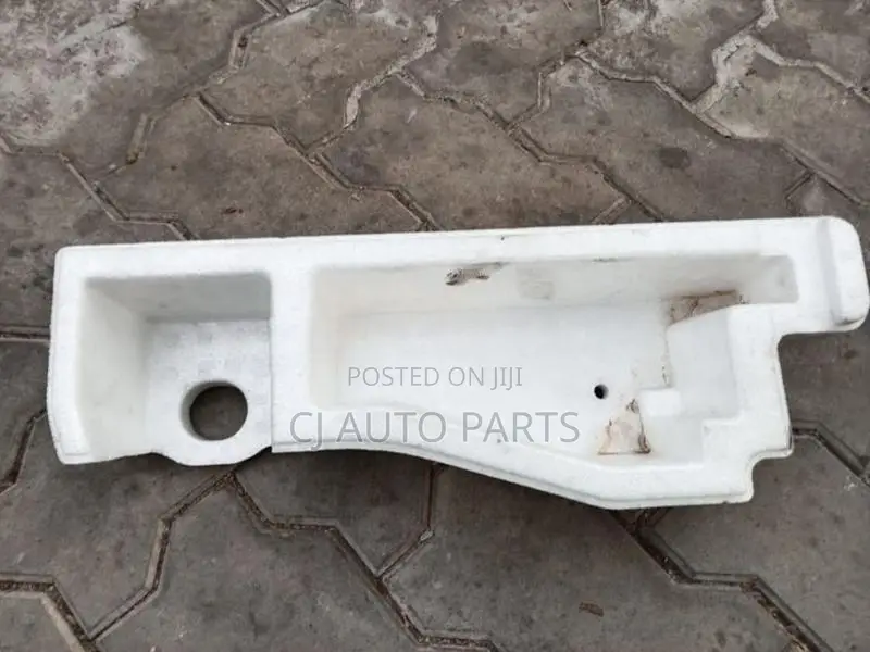 Suzuki Alto HA25 Tool Box