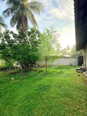 Land with House for Sale - Minuwangoda