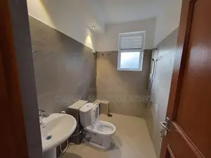 2nd floor for rent batharamulla