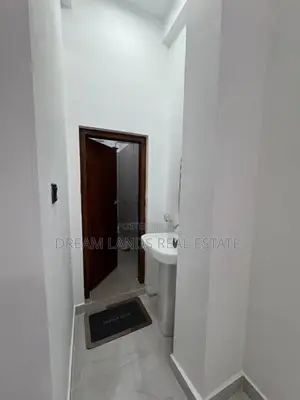 Brand new 2nd floor houses for rent dehiwela